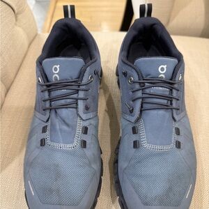 On Cloud Men's waterproof sneakers